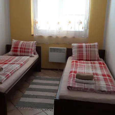 A Vinoteka Hrozen Penzion 3*