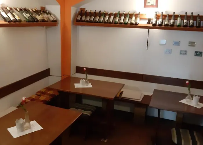 A Vinoteka Hrozen 3*